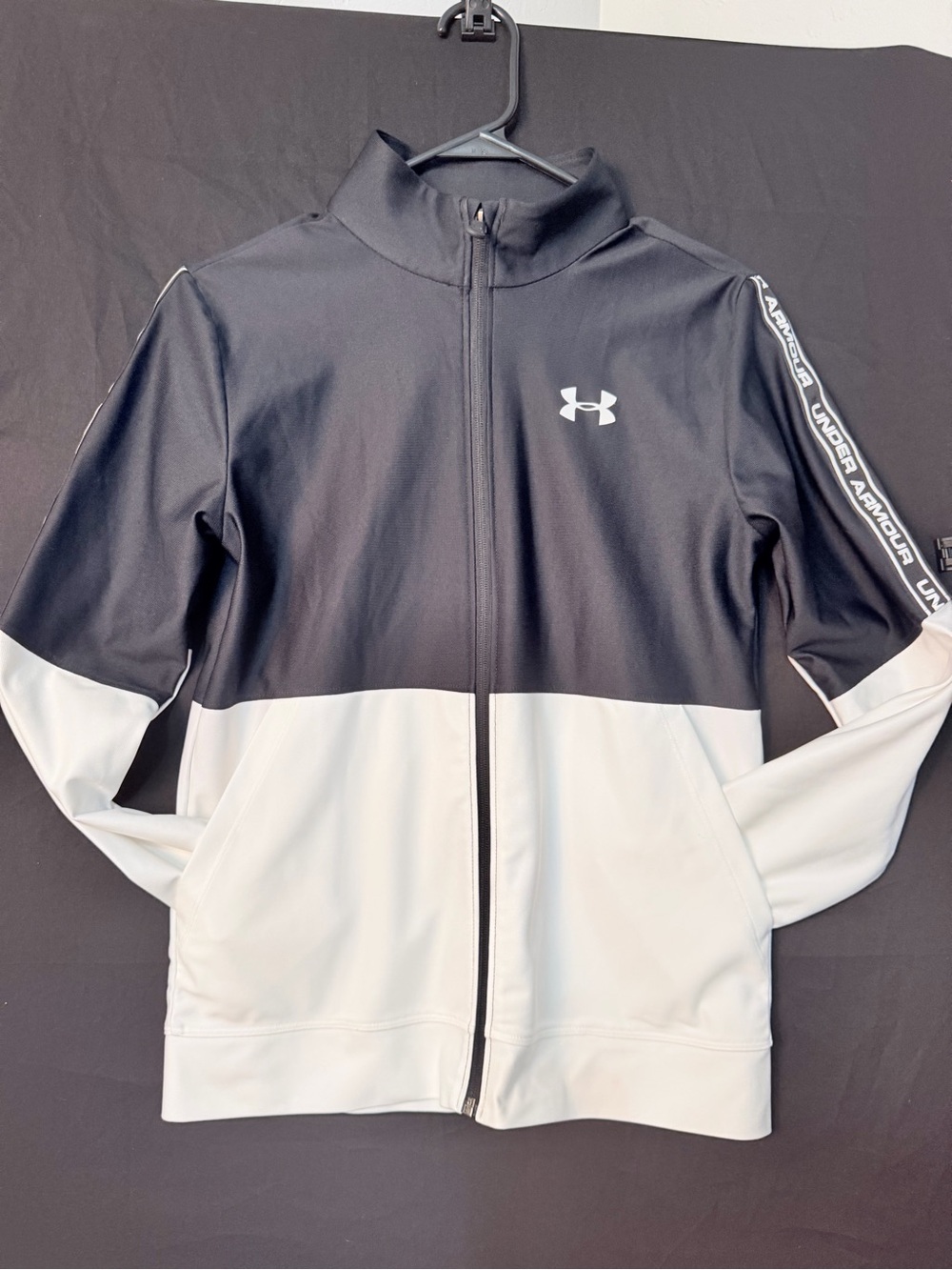 Under Armour Loose Fit HeatGear color-block Youth XL track jacket Color Block